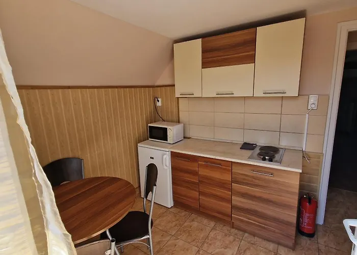 Apartman Napsugár A *